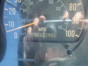 isuzu-npr-15-ft-box-truck7 isuzu npr 15 ft box truck7