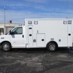 2014 Medix Metro Express RP-90 Chevrolet G-3500 Cutaway Type III Pinnacle Health- Community LifeTeam EMS - Image 2