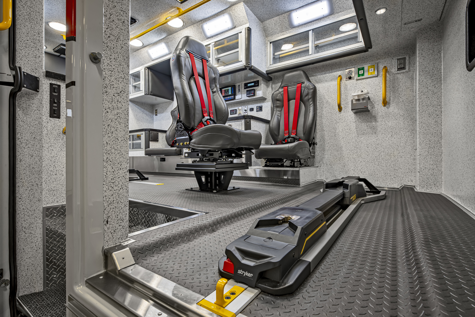 BraunTLCCriticalCareTransportAmbulanceModel5 Penn Care, Inc.